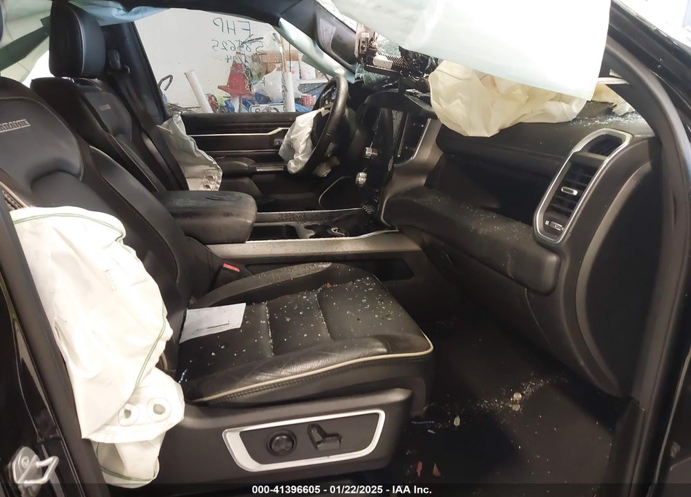 2021 RAM 1500 LAIE  4X2 5'7 BOX VIN: 1C6RREJT2MN710620
