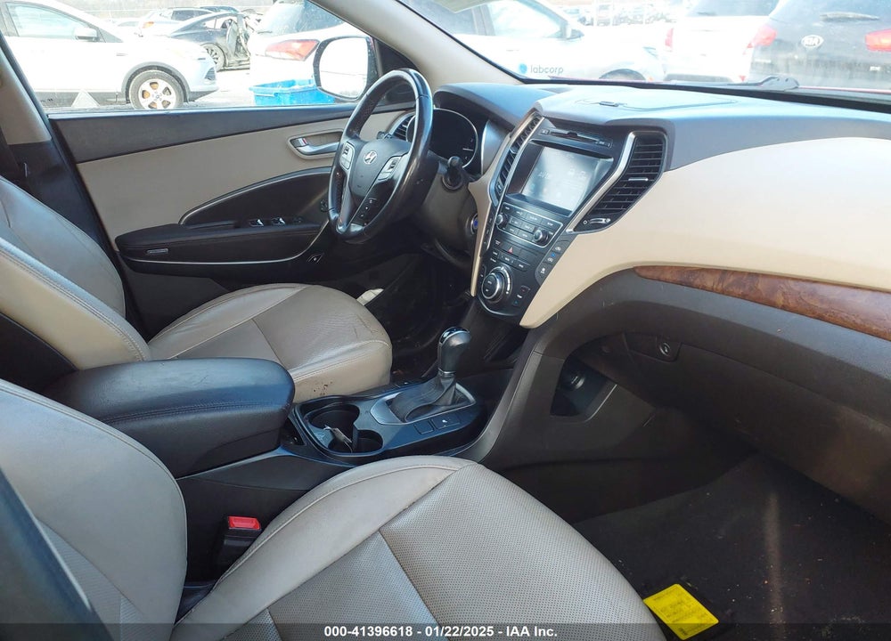 2018 HYUNDAI SANTA FE VIN: KM8SN4HF4JU267545