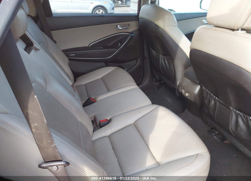 2018 HYUNDAI SANTA FE VIN: KM8SN4HF4JU267545