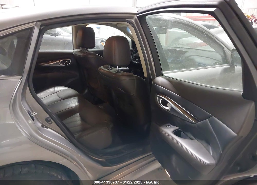 2012 INFINITI M37X VIN: JN1BY1ARXCM390755