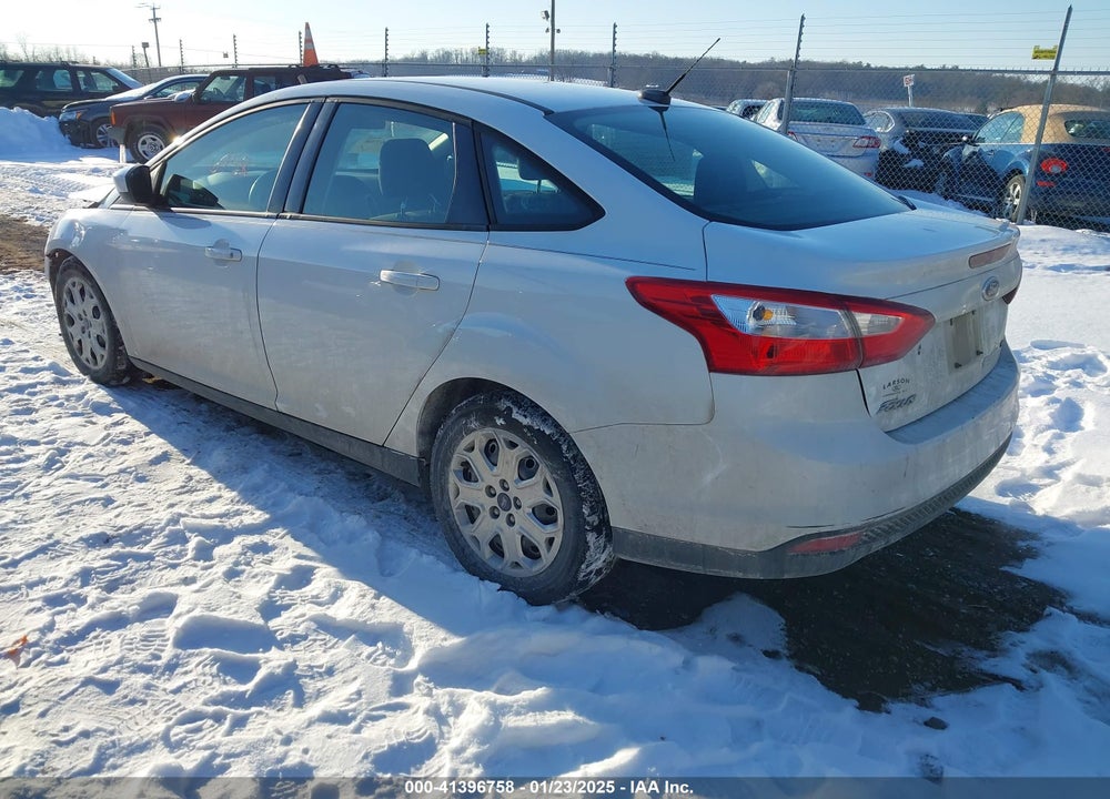 2012 FORD FOCUS VIN: 1FAHP3F24CL371647