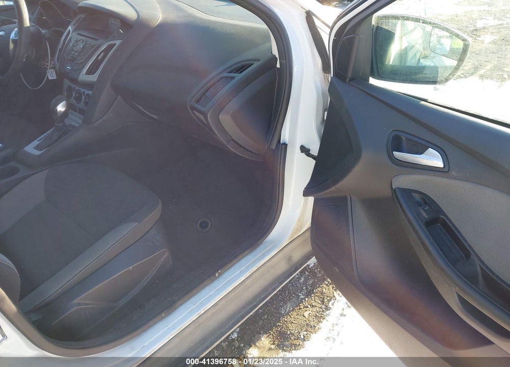 2012 FORD FOCUS VIN: 1FAHP3F24CL371647