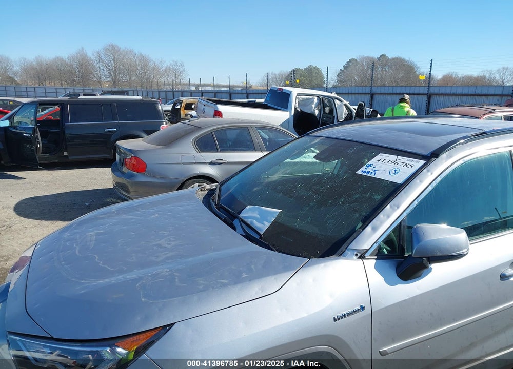2021 TOYOTA RAV4 HYBRID XLE VIN: 4T3RWRFV1MU038402