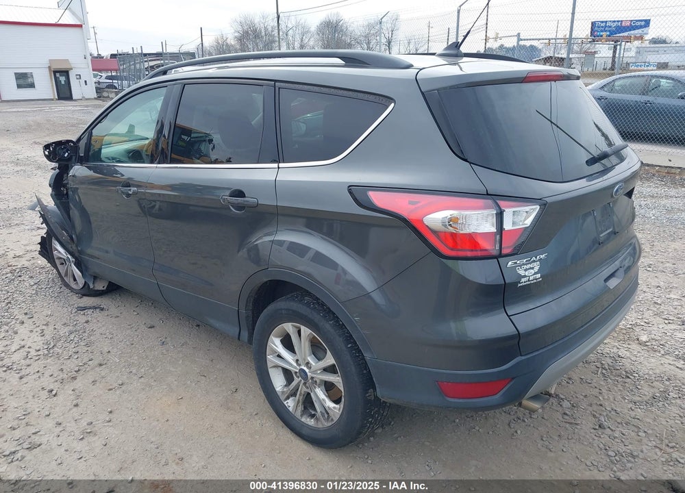 2018 FORD ESCAPE SE VIN: 1FMCU9GD7JUB62308
