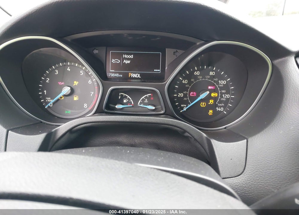 2017 FORD FOCUS SE VIN: 1FADP3K29HL221013