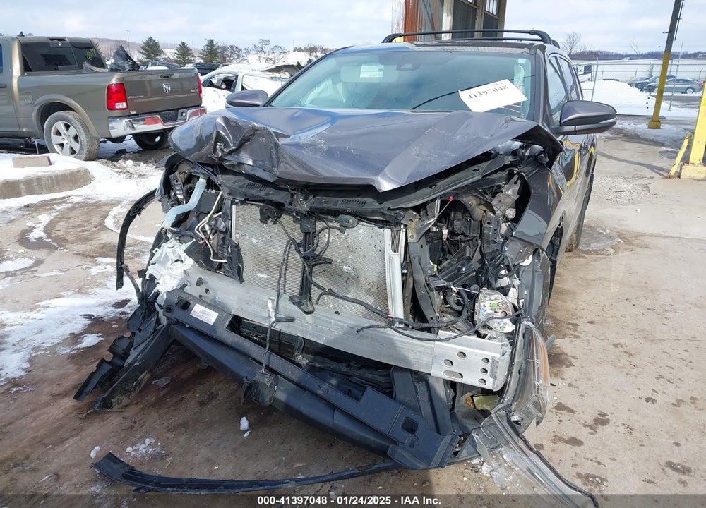 2019 TOYOTA HIGHLANDER LE PLUS VIN: 5TDBZRFH4KS741123