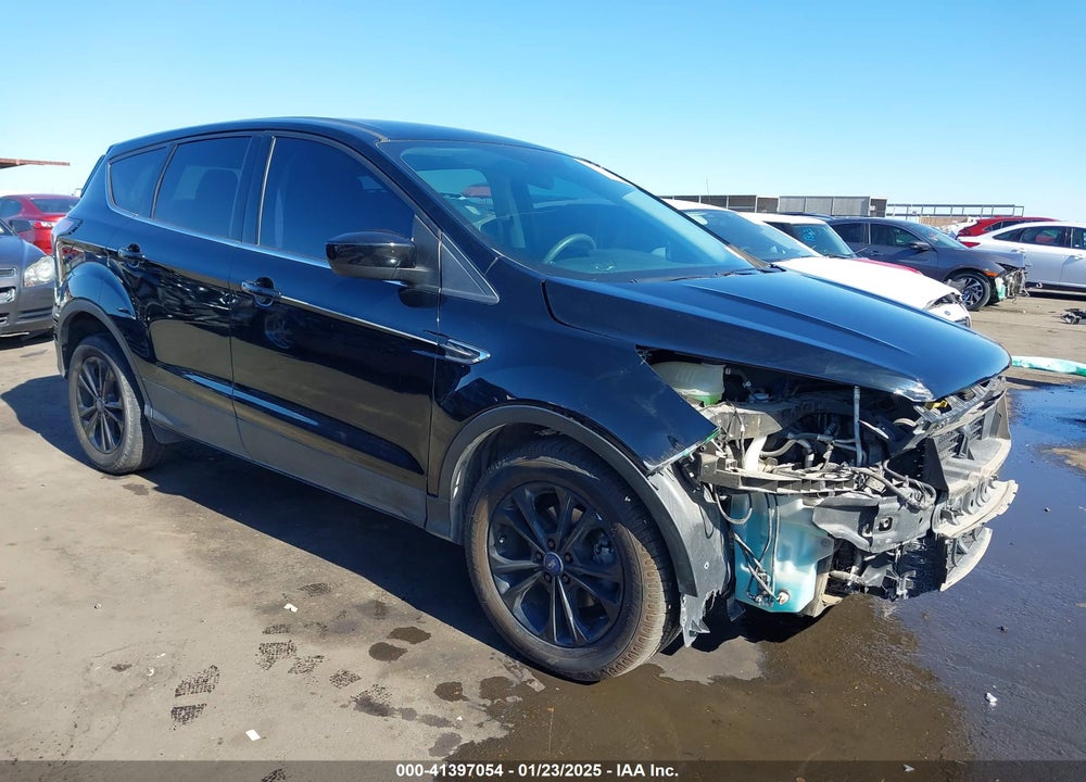 2017 FORD ESCAPE SE VIN: 1FMCU0GD3HUD50460