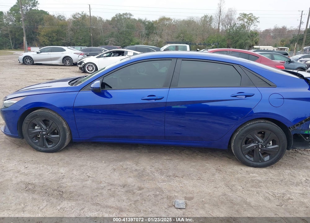 2023 HYUNDAI ELANTRA HYBRID VIN: KMHLM4AJ5PU074187