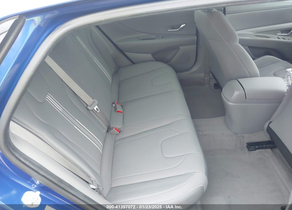 2023 HYUNDAI ELANTRA HYBRID VIN: KMHLM4AJ5PU074187