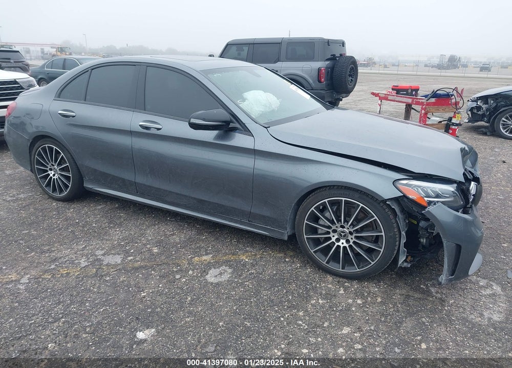 2019 MERCEDES-BENZ C 300 VIN: 55SWF8DB5KU293688
