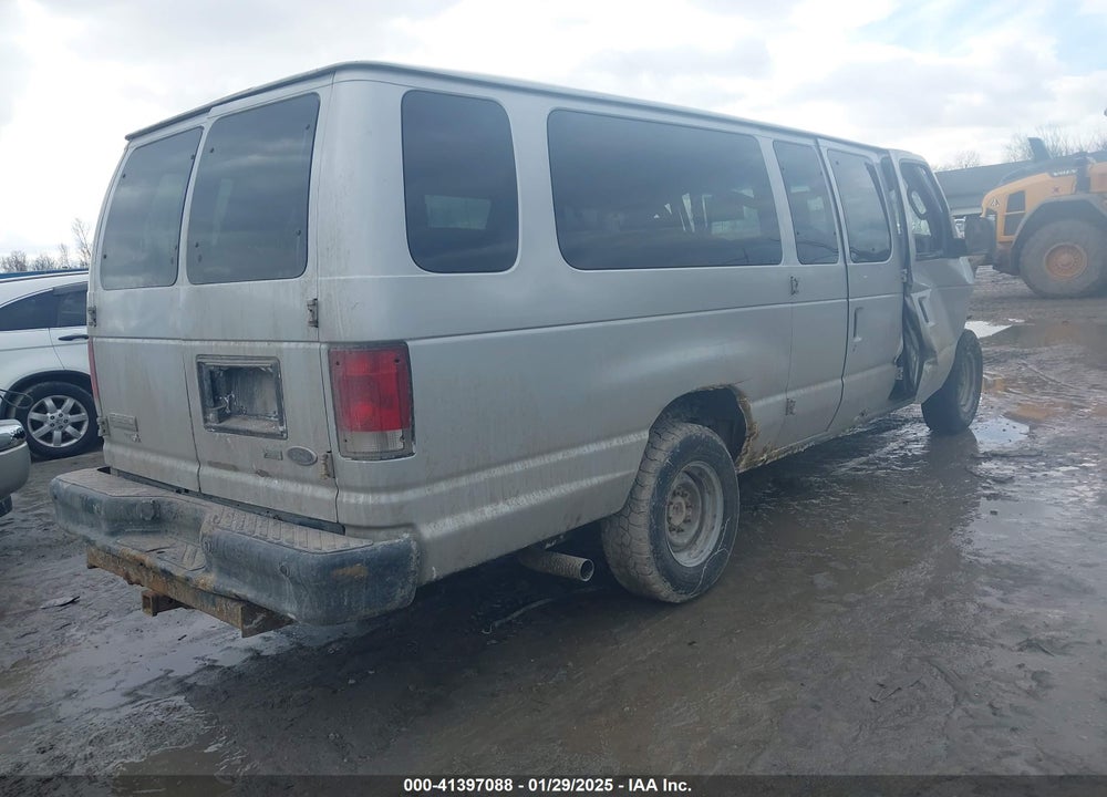 2011 FORD E-350 SUPER DUTY XL VIN: 1FBSS3BLXBDA47869