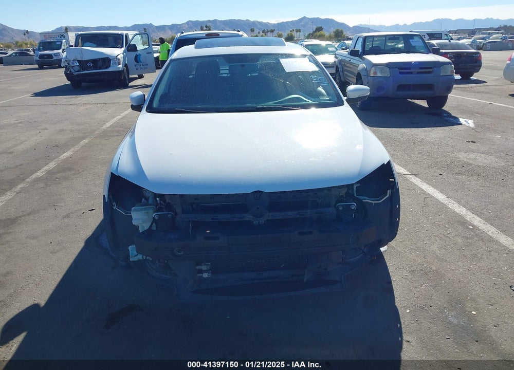2013 VOLKSWAGEN JETTA VIN: 3VWLL7AJ3DM445143
