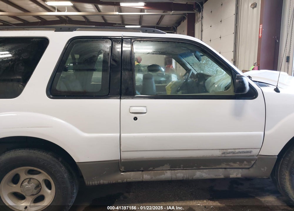 2001 FORD EXPLORER SPORT VIN: 1FMYU70E01UA09377