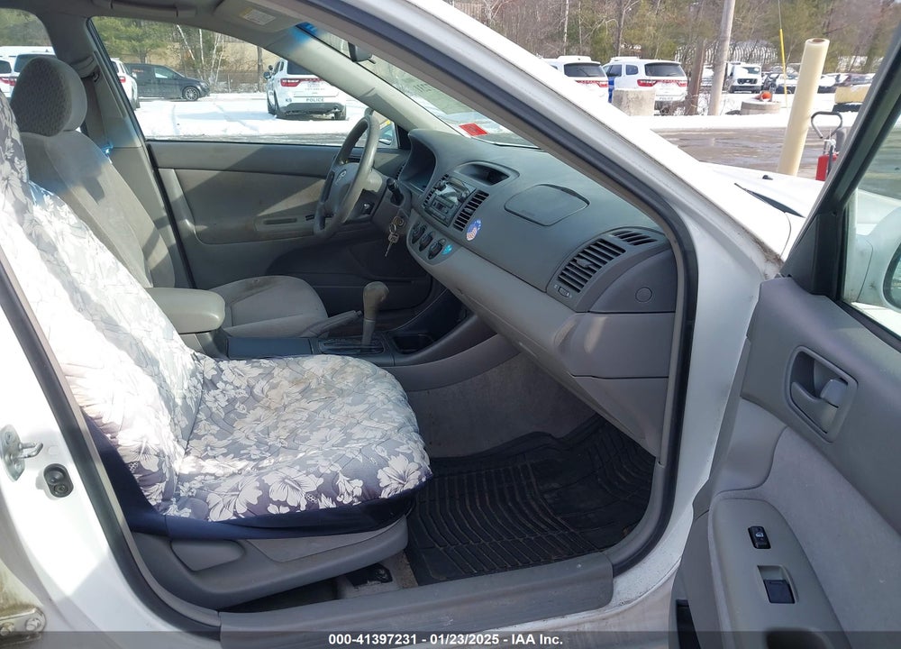 2003 TOYOTA CAMRY LE VIN: 4T1BE32K73U229830