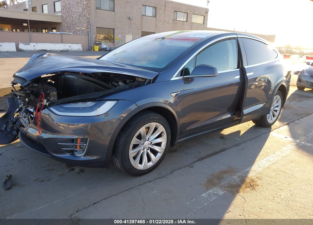 2018 TESLA MODEL X VIN: 5YJXCDE20JF141791