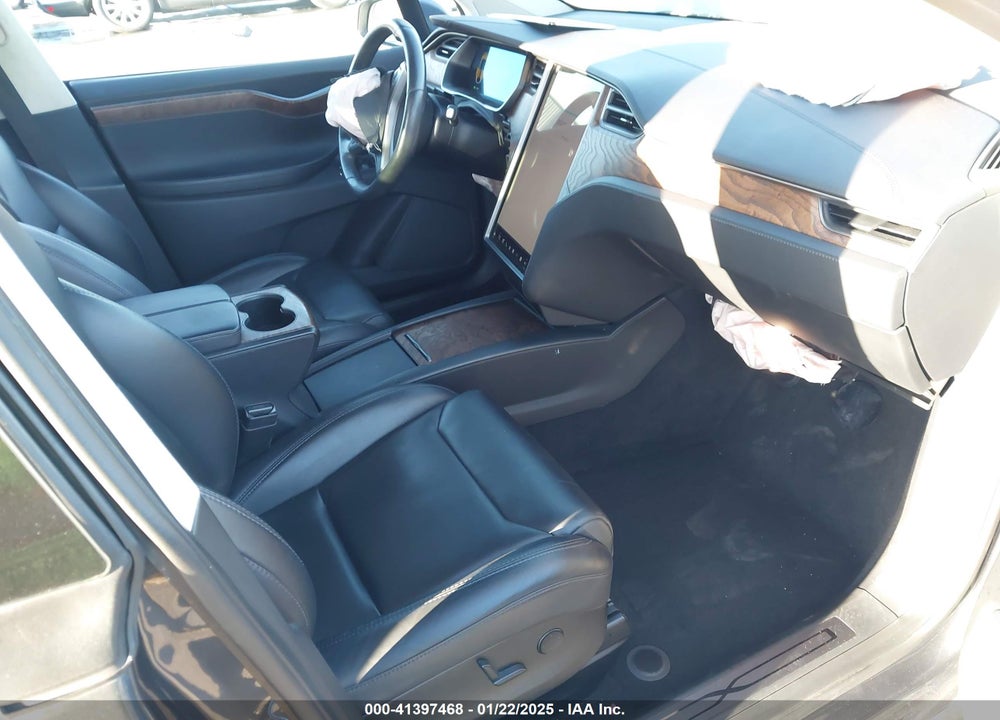 2018 TESLA MODEL X VIN: 5YJXCDE20JF141791