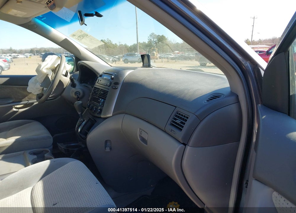 2006 TOYOTA SIENNA LE VIN: 5TDZA23C56S575609