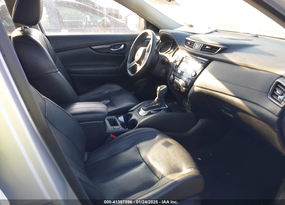 2019 NISSAN ROGUE SL VIN: 5N1AT2MV5KC818625