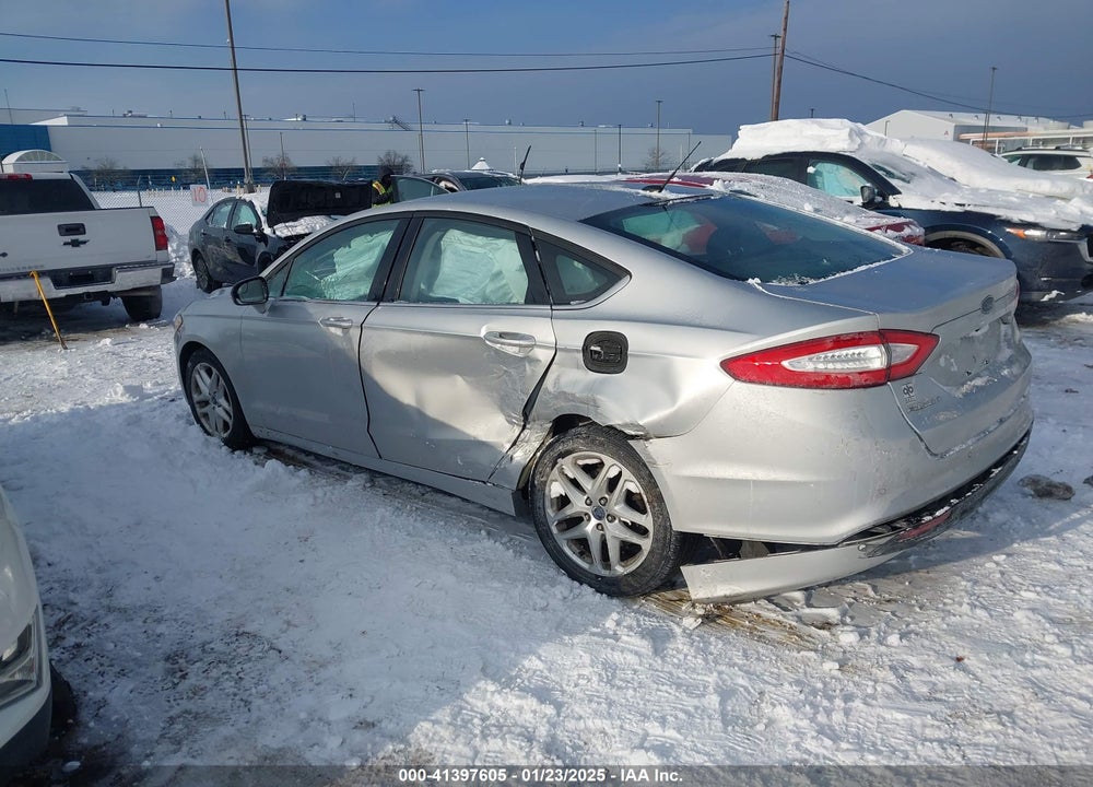 2016 FORD FUSION SE VIN: 3FA6P0H74GR325578