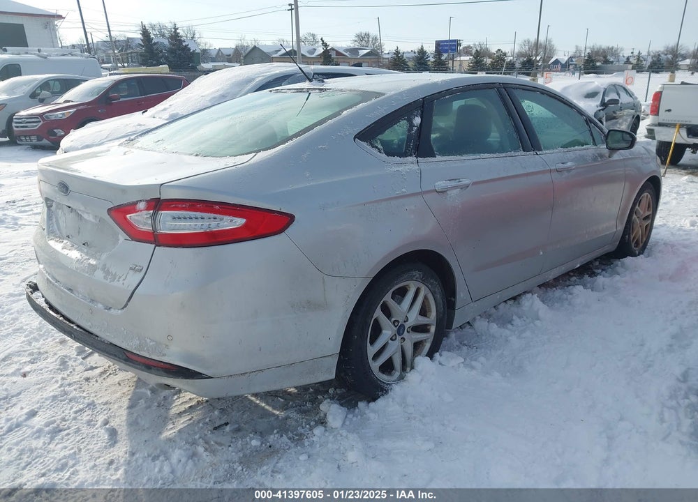 2016 FORD FUSION SE VIN: 3FA6P0H74GR325578