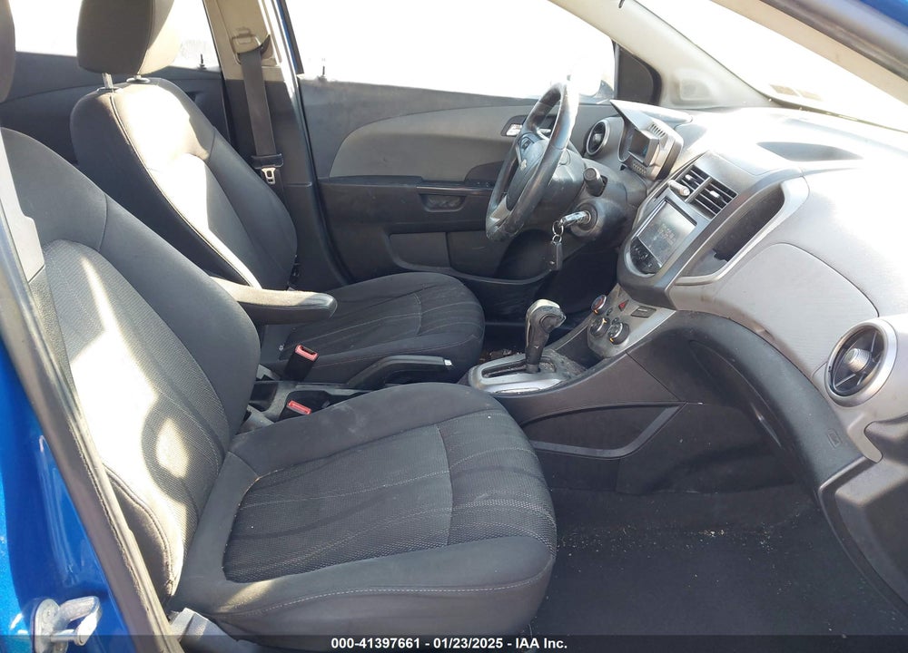 2016 CHEVROLET SONIC VIN: 1G1JC5SG6G4137393