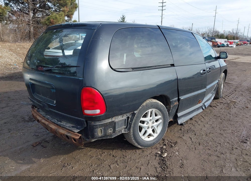 2000 DODGE GRAND CARAVAN SE VIN: 1B4GP44R3YB760835