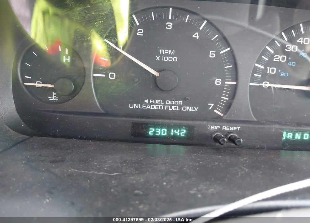 2000 DODGE GRAND CARAVAN SE VIN: 1B4GP44R3YB760835