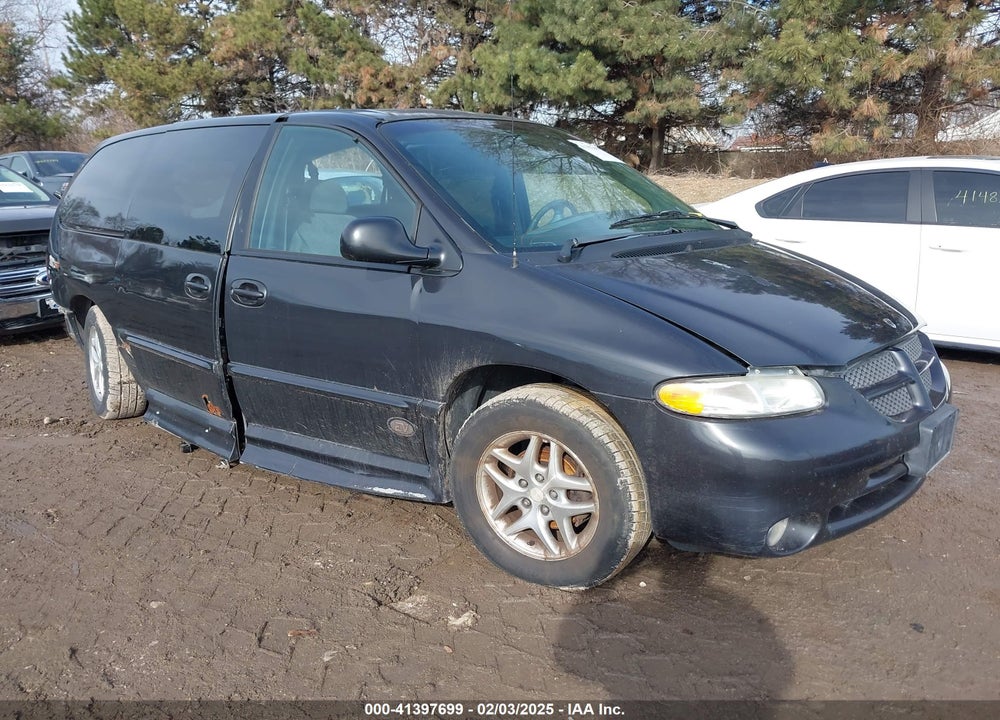 2000 DODGE GRAND CARAVAN SE VIN: 1B4GP44R3YB760835