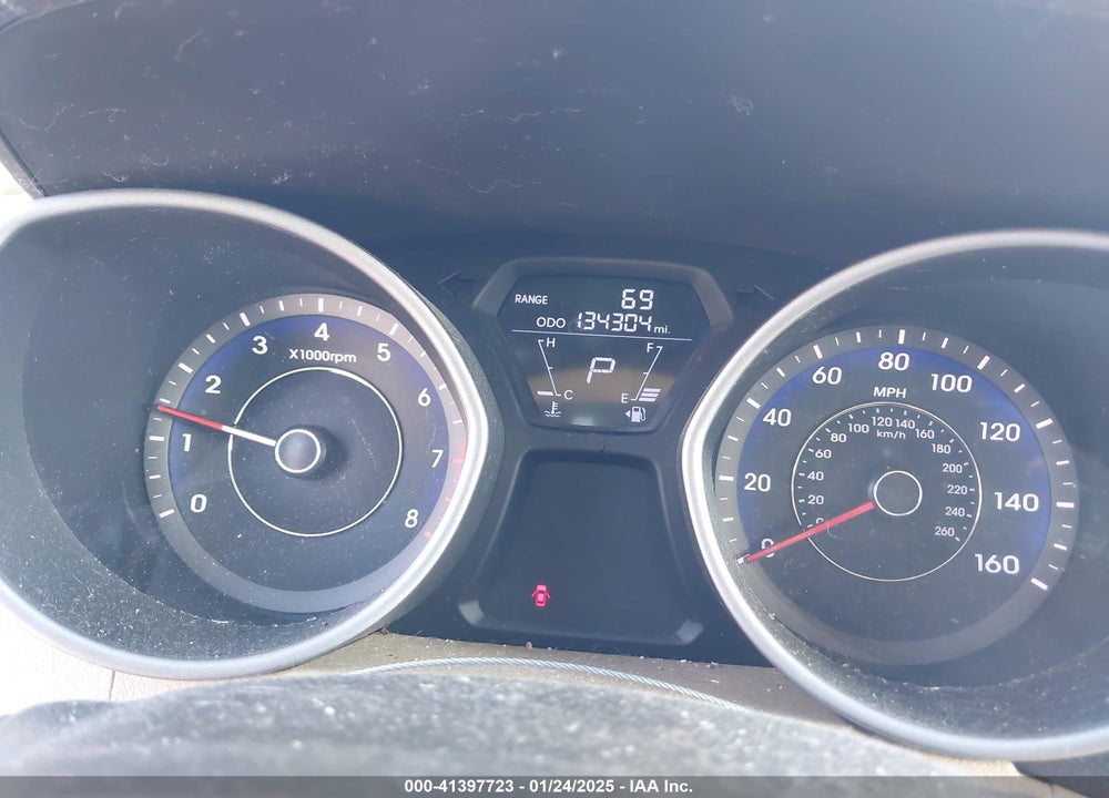 2011 HYUNDAI ELANTRA LIMITED (ULSAN PLANT) VIN: KMHDH4AE7BU104830