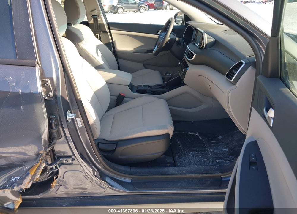 2019 HYUNDAI TUCSON SEL VIN: KM8J33AL9KU023354