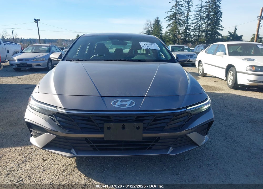 2024 HYUNDAI ELANTRA SEL VIN: KMHLM4DG1RU669539