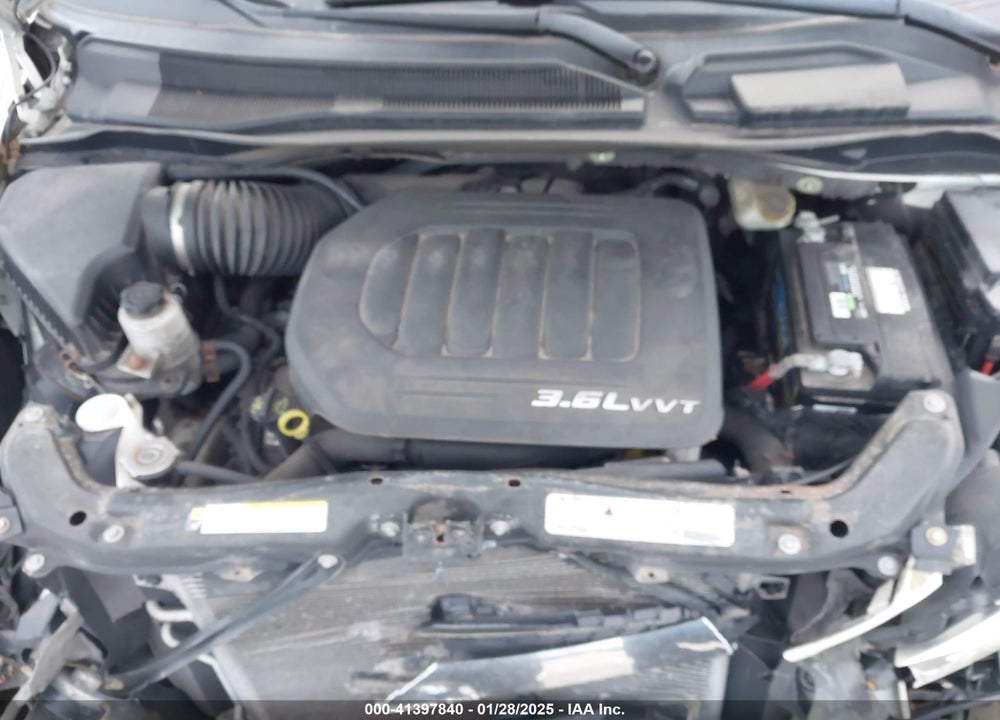 2011 DODGE GRAND CARAVAN CREW VIN: 2D4RN5DGXBR648017