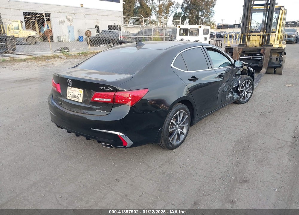 2018 ACURA TLX VIN: 19UUB3F37JA001027
