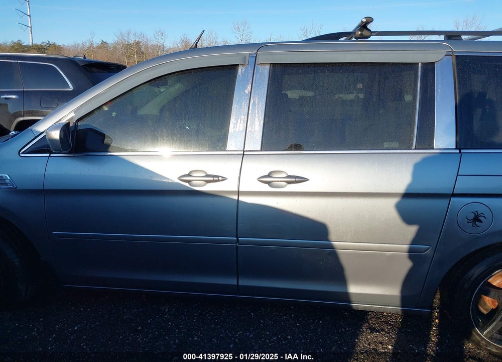 2006 HONDA ODYSSEY EX VIN: 5FNRL38436B122045