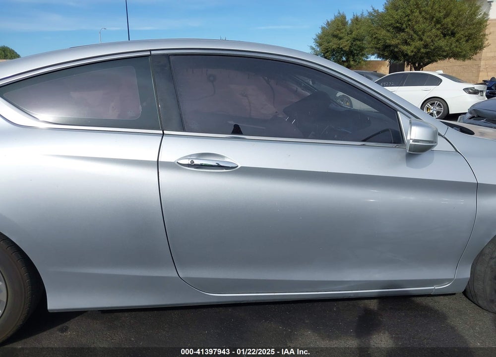 2013 HONDA ACCORD EX VIN: 1HGCT1B72DA008395