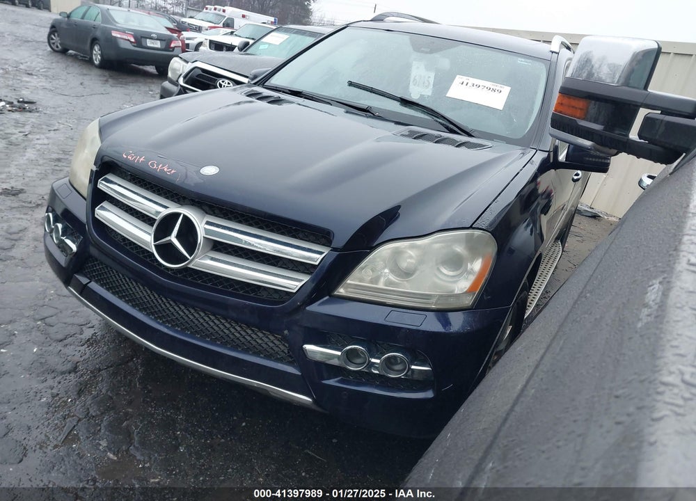 2011 MERCEDES-BENZ GL 450 4MATIC VIN: 4JGBF7BE7BA682019