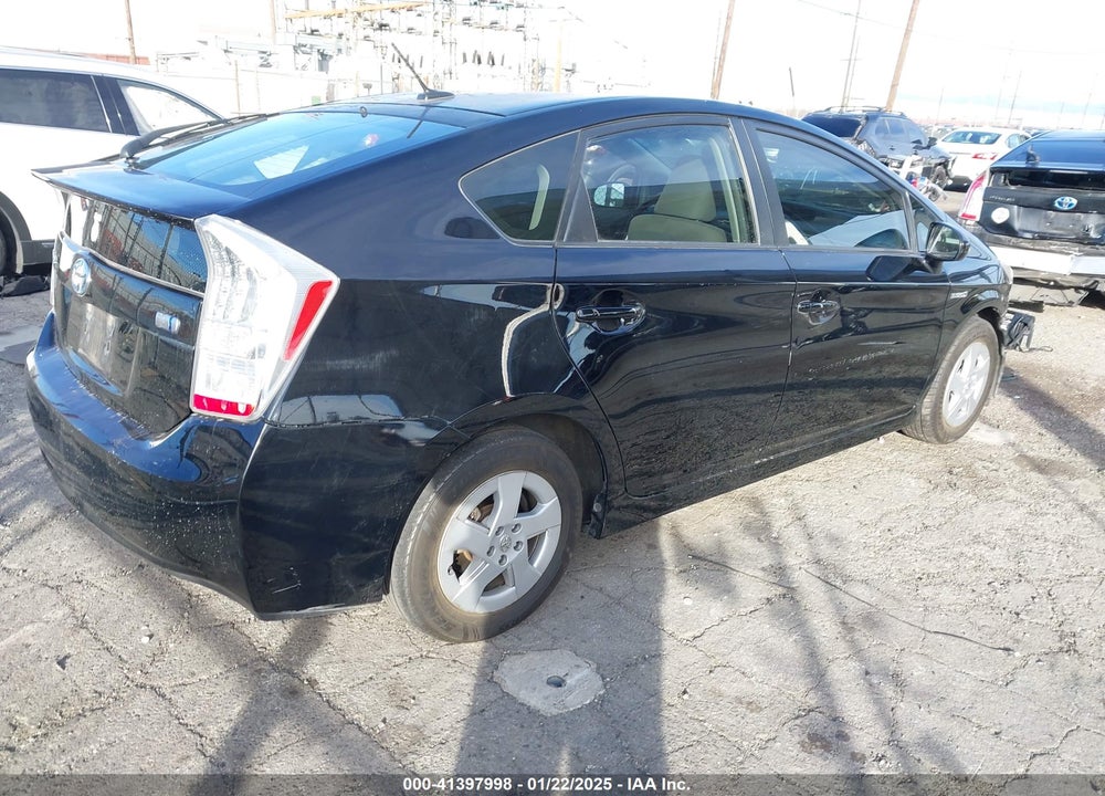 2011 TOYOTA PRIUS VIN: JTDKN3DU1B1451900