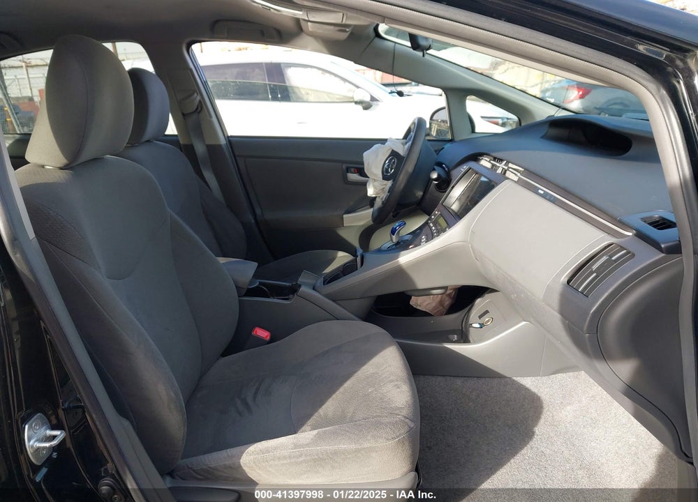 2011 TOYOTA PRIUS VIN: JTDKN3DU1B1451900