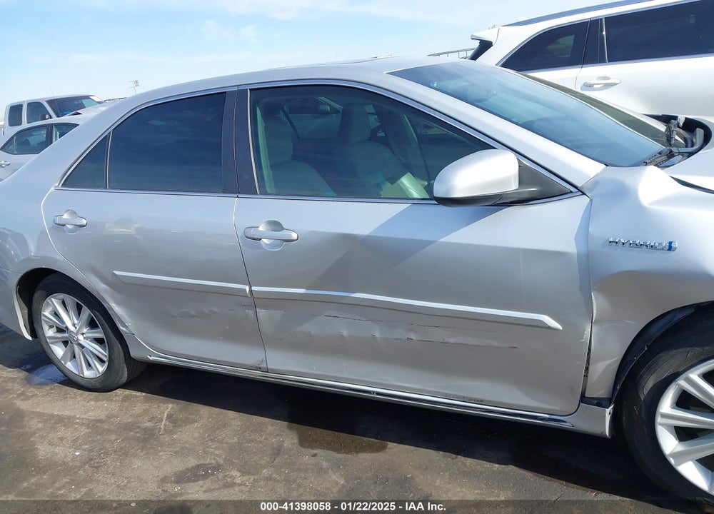 2014 TOYOTA CAMRY HYBRID VIN: 4T1BD1FK0EU139830
