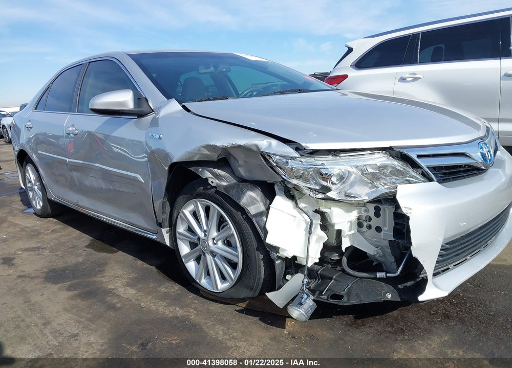 2014 TOYOTA CAMRY HYBRID VIN: 4T1BD1FK0EU139830