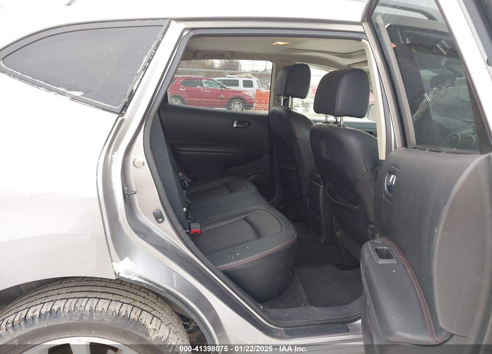 2011 NISSAN ROGUE SV VIN: JN8AS5MV3BW690624