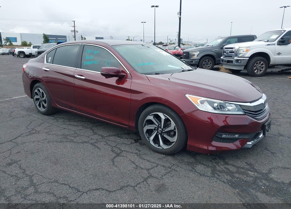 2017 HONDA ACCORD EX-L VIN: 1HGCR2F82HA209503