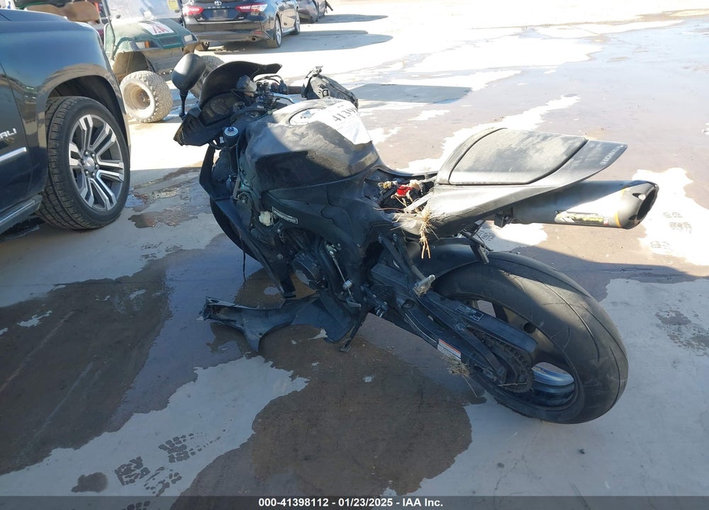 2008 HONDA CBR600 RR VIN: JH2PC404X8M102594