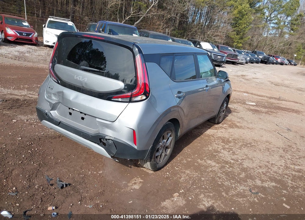 2023 KIA SOUL VIN: KNDJ23AU3P7865838