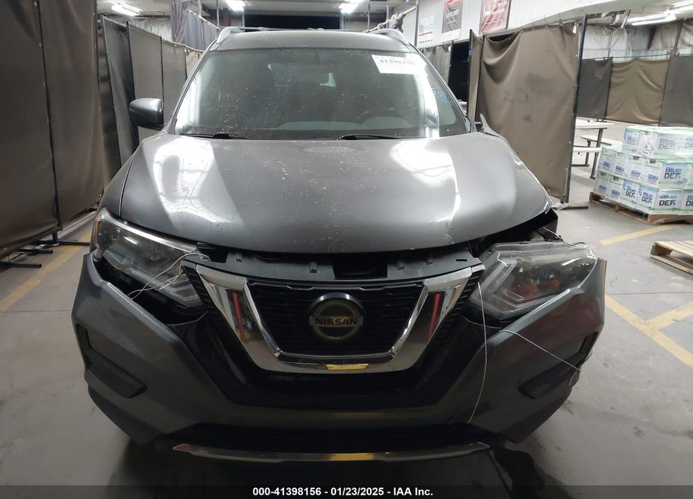 2018 NISSAN ROGUE S VIN: 5N1AT2MTXJC838673