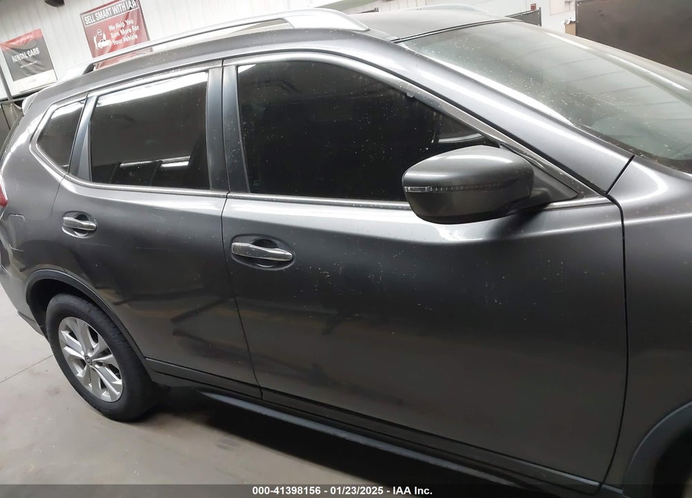 2018 NISSAN ROGUE S VIN: 5N1AT2MTXJC838673