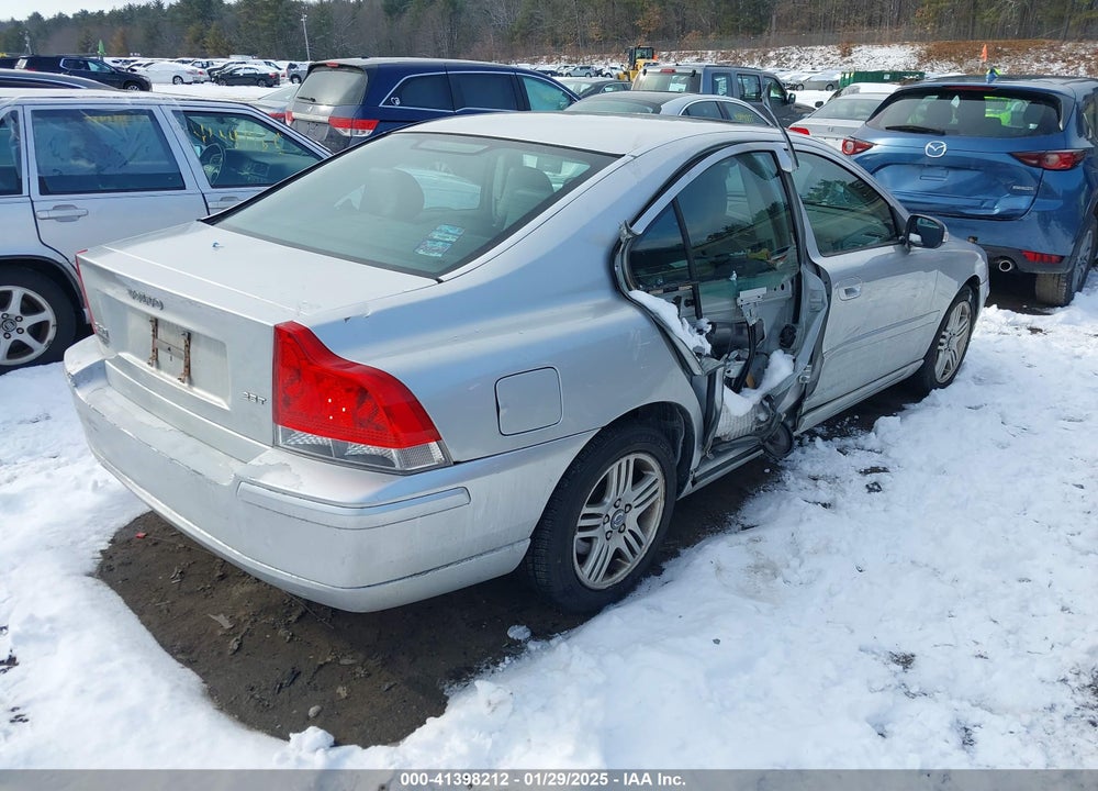 2008 VOLVO S60 2.5T VIN: YV1RS592282673336