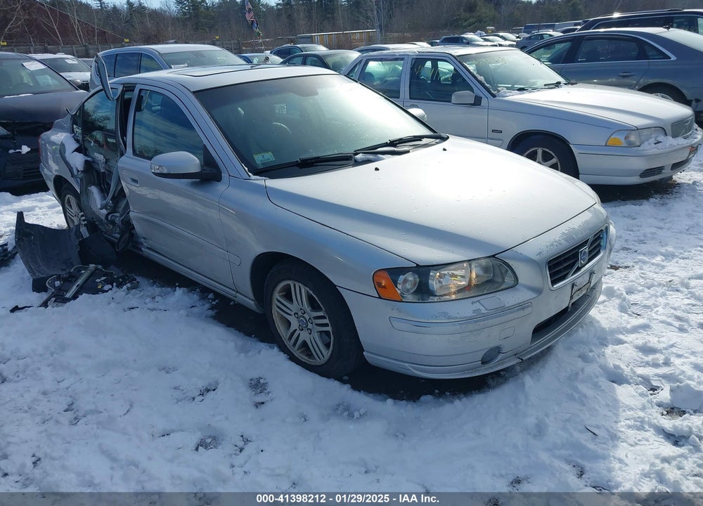 2008 VOLVO S60 2.5T VIN: YV1RS592282673336