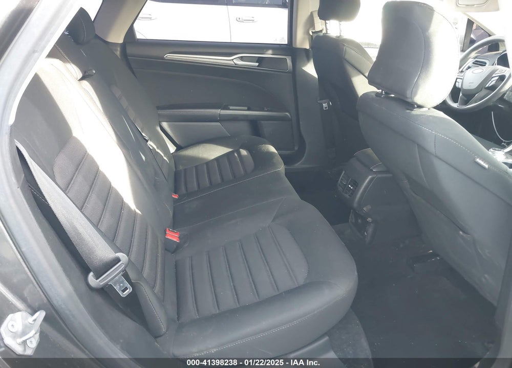 2017 FORD FUSION VIN: 3FA6P0H79HR379542