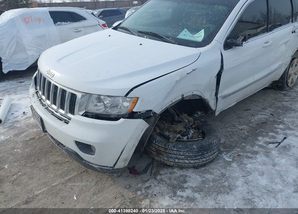 2013 JEEP GRAND CHEROKEE LAREDO VIN: 1C4RJFAG4DC549031